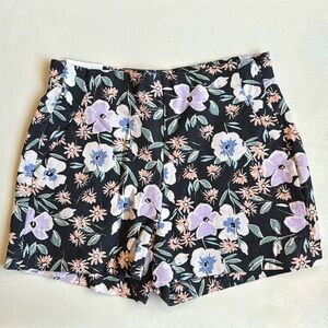 Gap Floral Structured Shorts